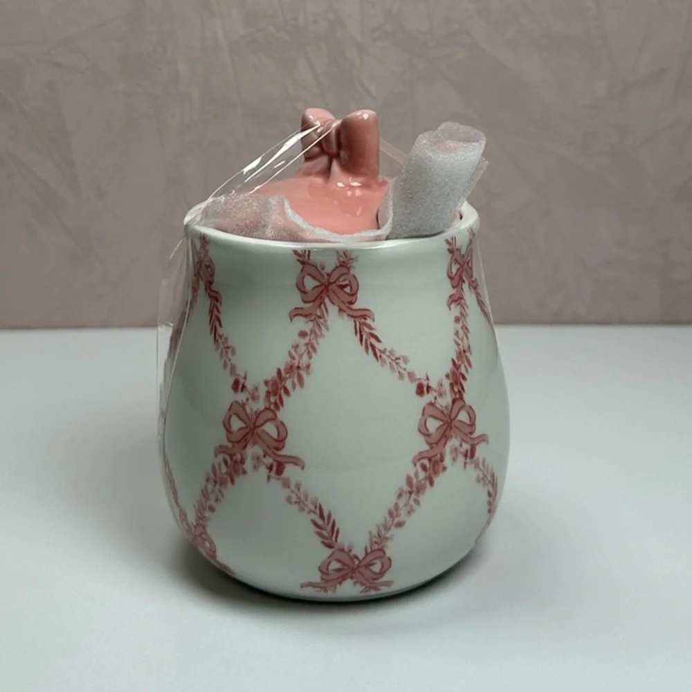 Elegant Pink and White Ceramic Sugar Bowl with Bow Accents